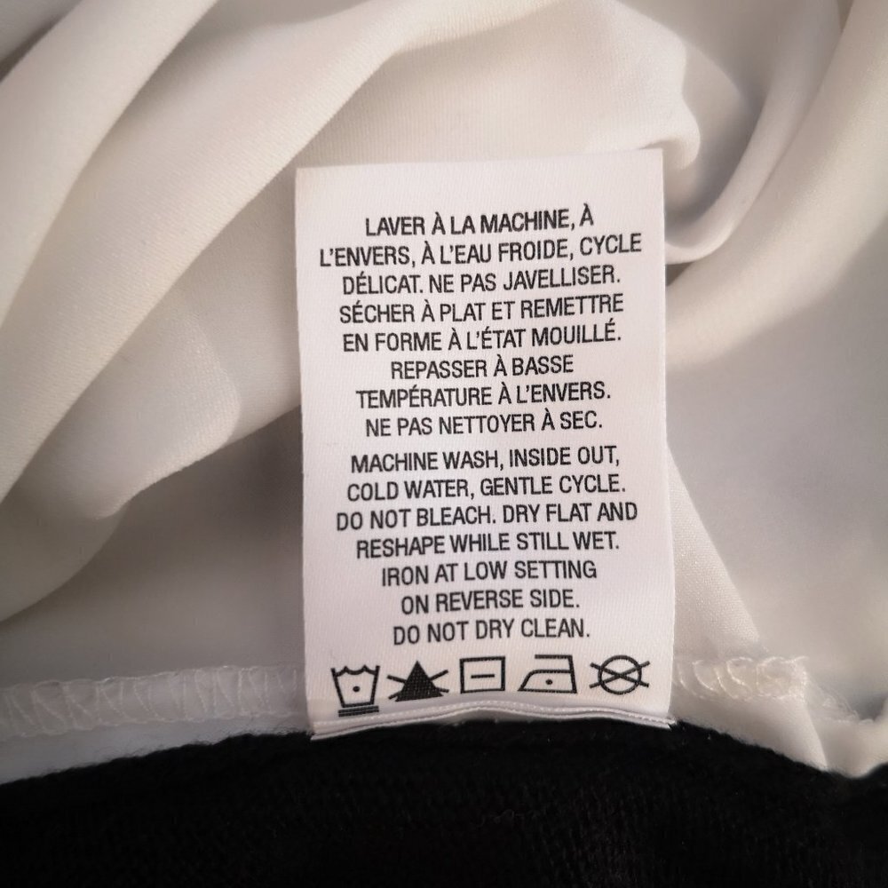 Reitmans Ladies Black & White Lightweight Fooler Sweater - Picture 5 of 8